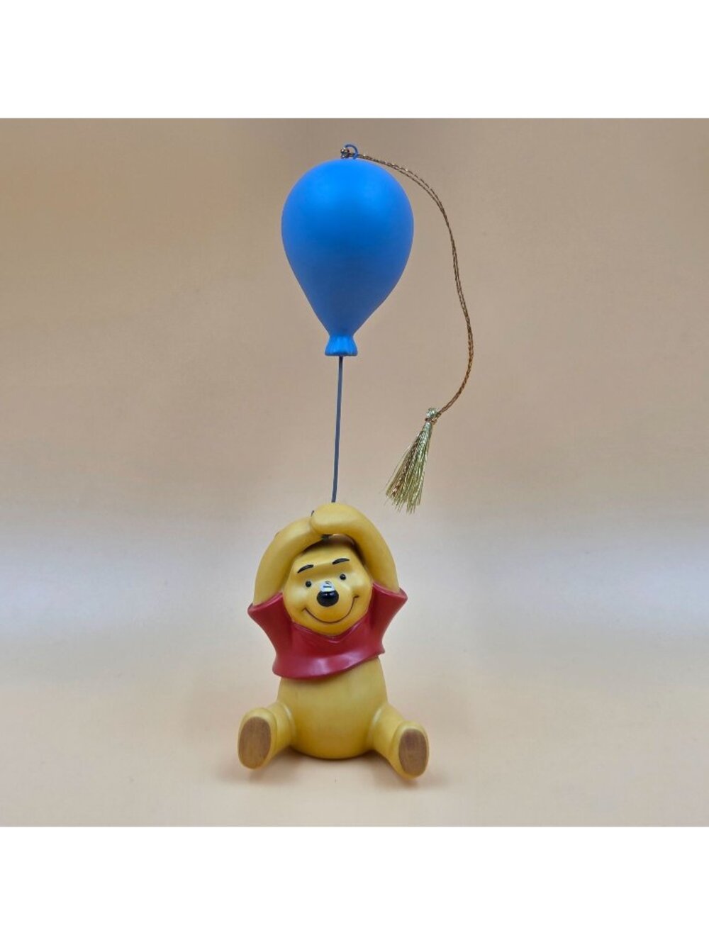 WDCC Winnie the Pooh Up to the Honey Tree Ornament Figurine Box COA 1997